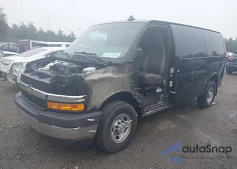 2018 Chevrolet Express 2500 Work Van из США, поврежденный, VIN 1GCWGAFP0J1250723